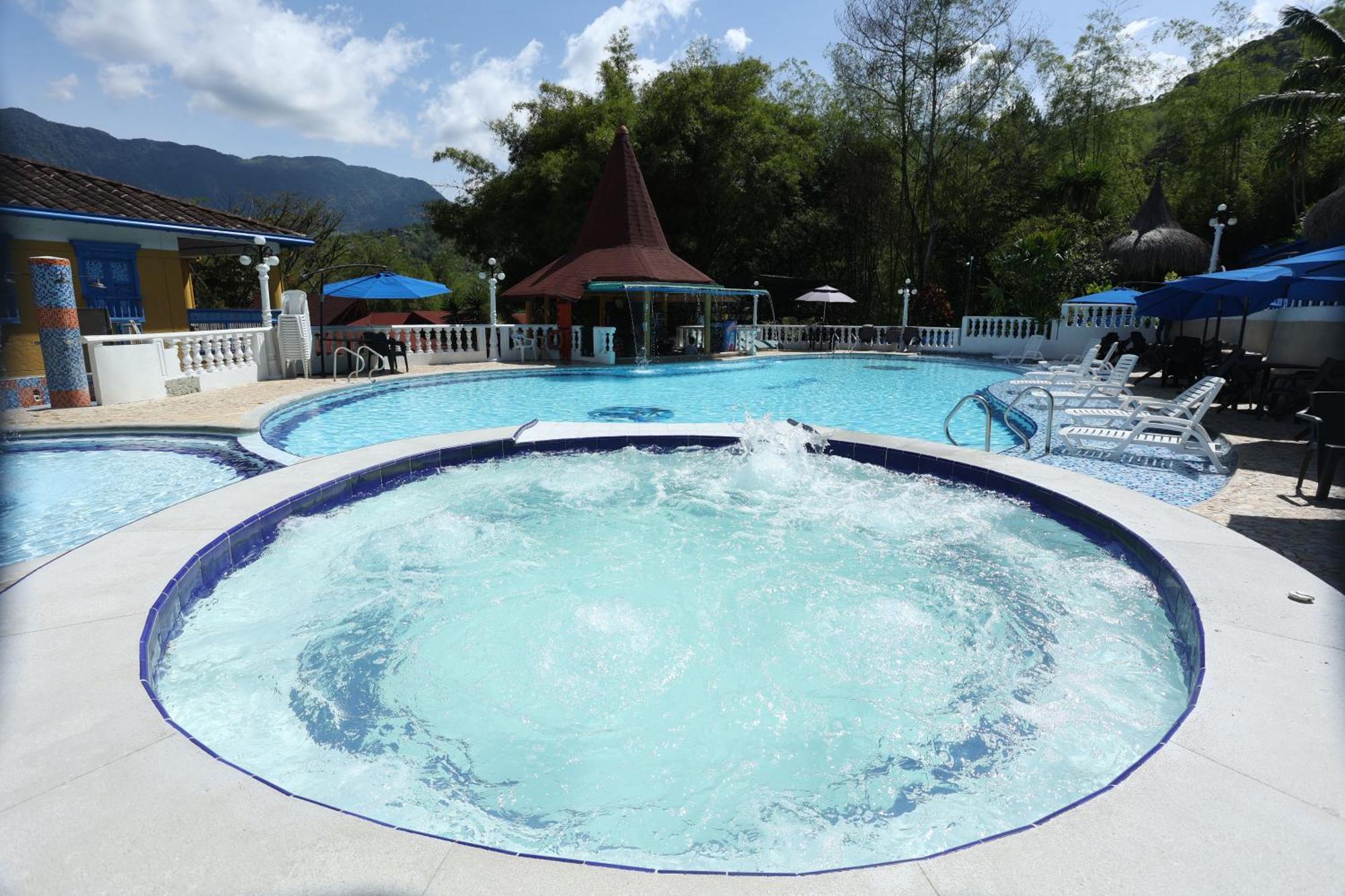 Hotel Aguatur Cocorna Εξωτερικό φωτογραφία